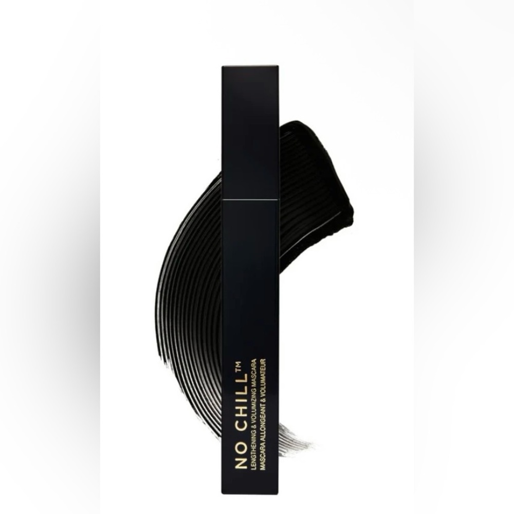 Lavas Los Angeles No Chill Mascara in Black